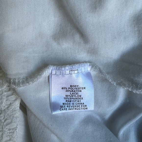 Stunning Top - Picture 6 of 7